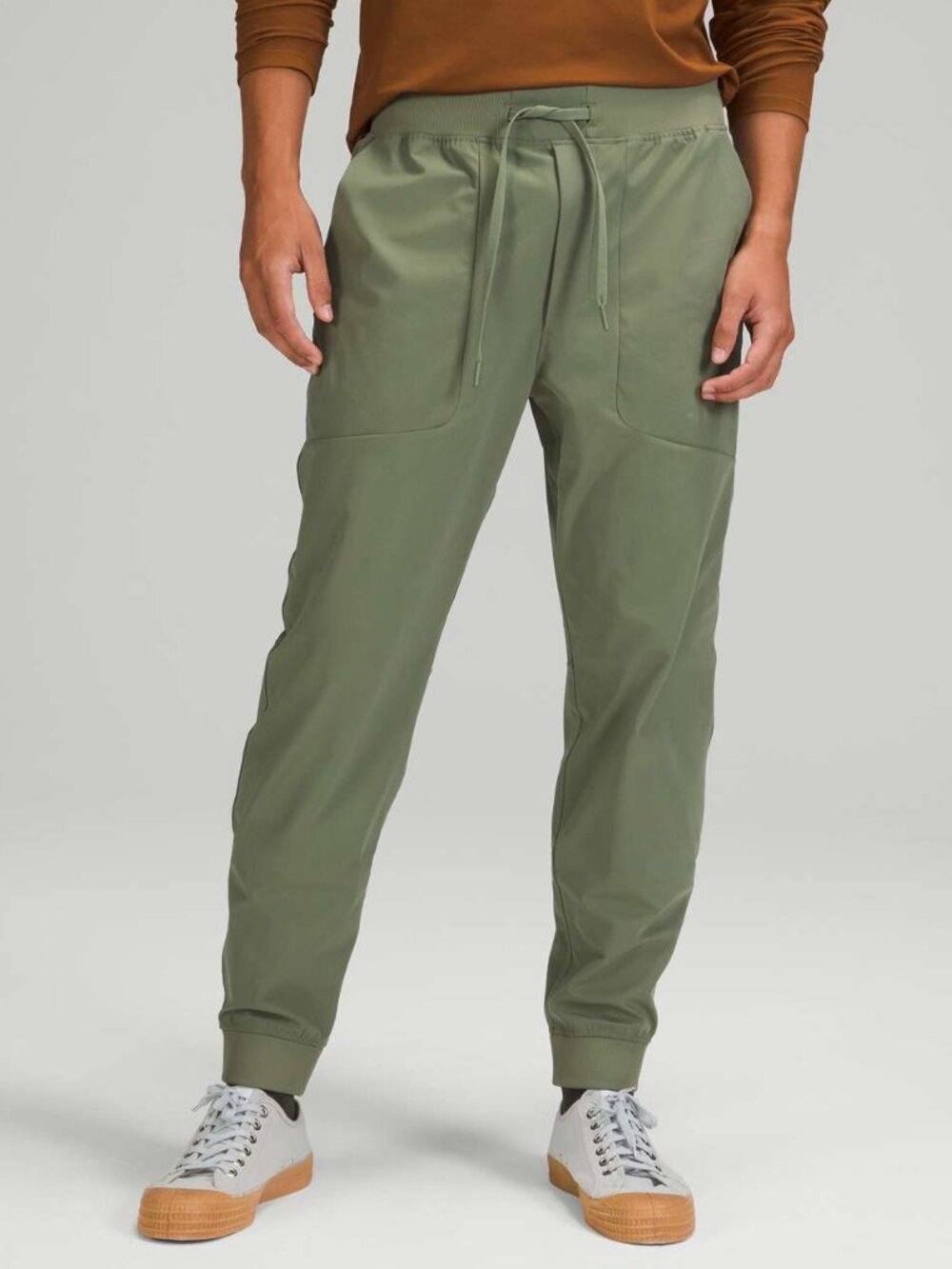 Lululemon Mens Small ABC Jogger Tall 32" Warpstreme Twill Green Sweatpants